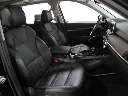 Used 2022 Kia Telluride SX w/ SX Prestige Package image 22