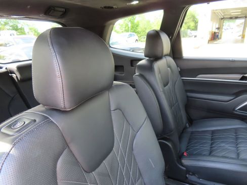 Used 2023 Kia Telluride SX Prestige X-Pro AWD/4WD image 25