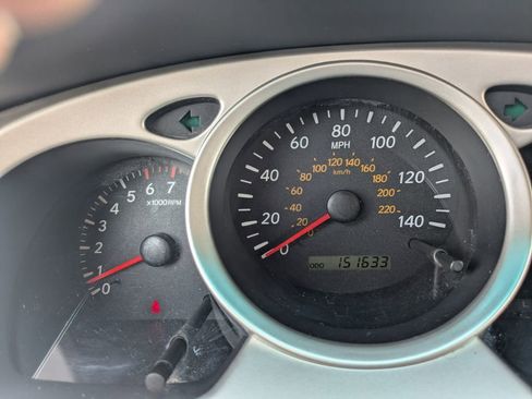 Used 2006 Toyota Highlander Limited AWD/4WD image 13
