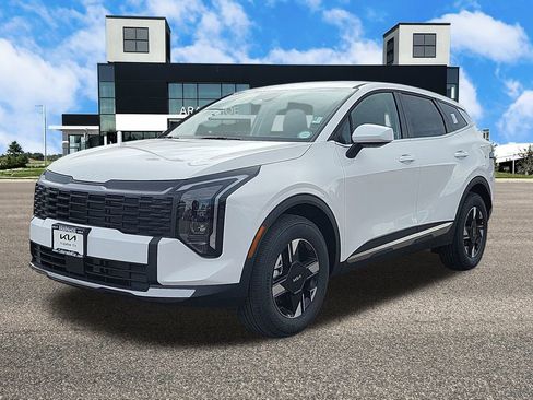 New 2026 Kia Sportage LX image 7