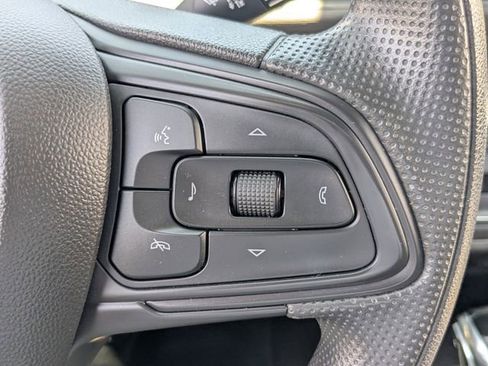 Used 2024 Buick Envista Preferred w/ Advanced Safety Package FWD image 23