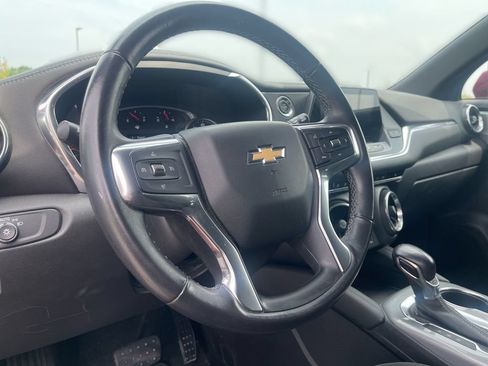 Used 2019 Chevrolet Blazer LT FWD image 17