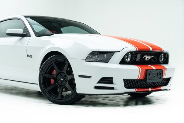 Used 2014 Ford Mustang GT Premium w/ Electronics Package RWD image 4