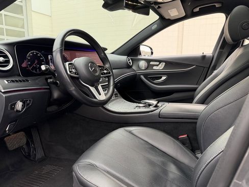 Used 2019 Mercedes-Benz E 450 4MATIC Sedan image 4