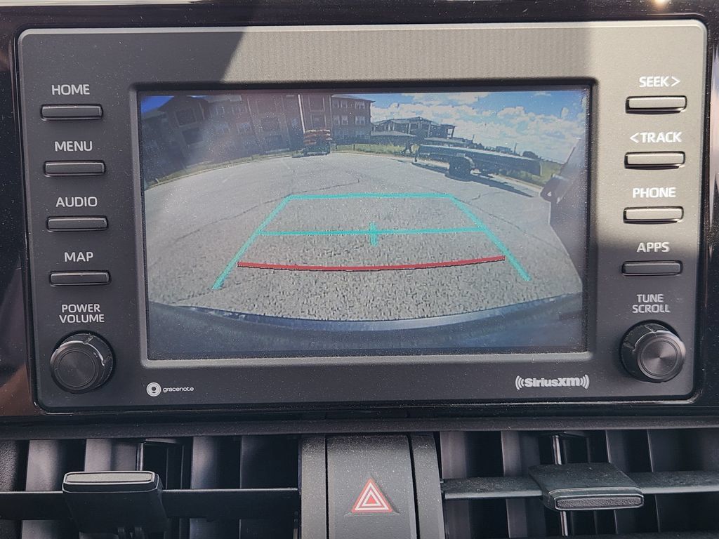 Used 2022 Toyota RAV4 XLE w/ Convenience Package FWD image 16