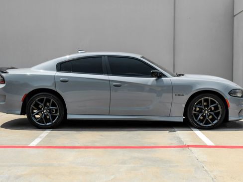 Used 2022 Dodge Charger R/T w/ Blacktop Package RWD image 3