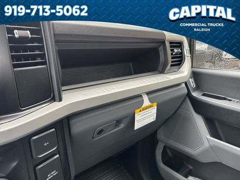 New 2026 Ford F550 4x4 Supercab Super Duty image 27