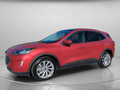 Certified 2022 Ford Escape Titanium w/ Titanium Elite Package AWD/4WD image 14