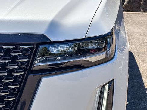Certified 2021 Cadillac Escalade ESV Premium Luxury w/ Driver Assist Tech Package AWD/4WD image 7