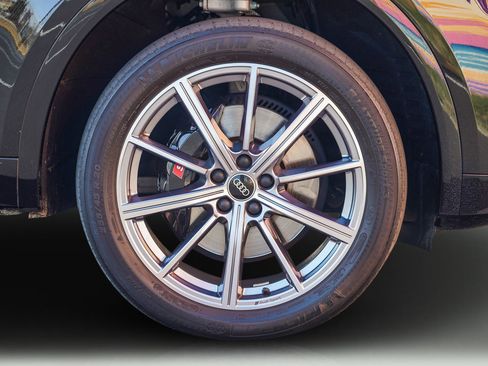 Used 2023 Audi SQ5 Premium Plus w/ Premium Plus Package image 45