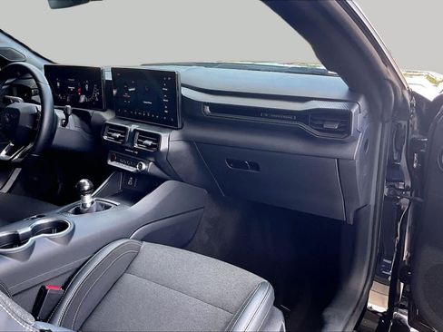 Used 2024 Ford Mustang GT RWD image 17