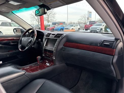Used 2007 Lexus LS 460 image 27