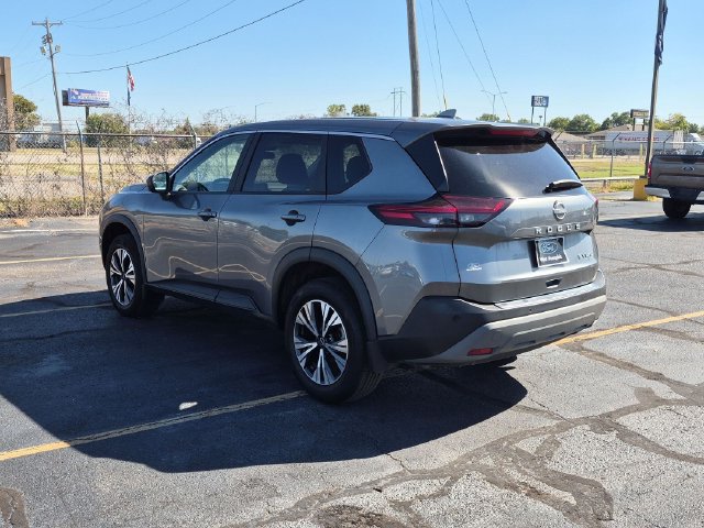 Used 2023 Nissan Rogue SV AWD/4WD image 5