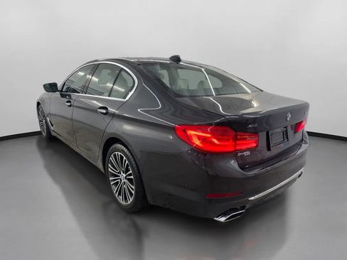 Used 2017 BMW 540i xDrive image 7