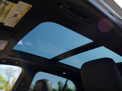 Used 2019 Cadillac XT4 Premium Luxury image 15