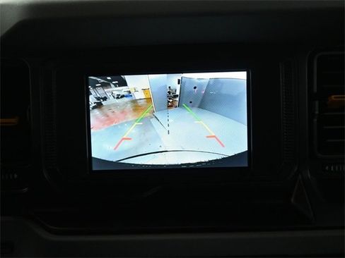 Certified 2023 Ford Bronco Badlands w/ Sasquatch Package image 12