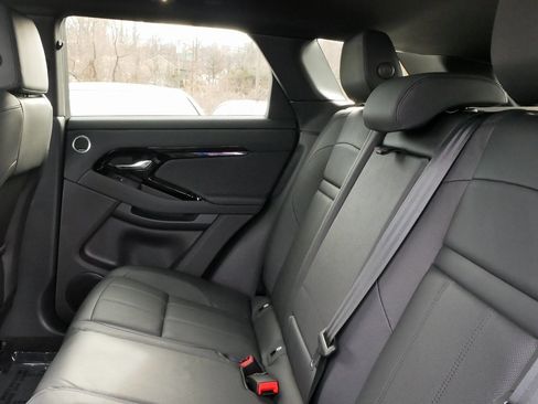 Used 2024 Land Rover Range Rover Evoque Dynamic SE image 42