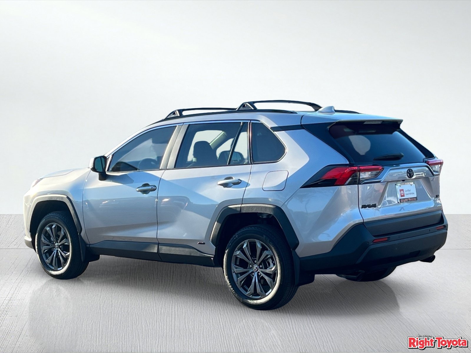 Certified 2025 Toyota RAV4 XLE Premium w/ Weather Package AWD/4WD image 5