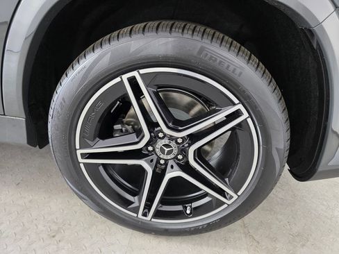 New 2026 Mercedes-Benz GLS 450 4MATIC image 14