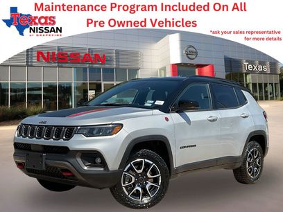 Used 2025 Jeep Compass Trailhawk