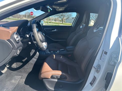 Used 2017 Mercedes-Benz GLA 45 AMG 4MATIC w/ Premium Package image 10