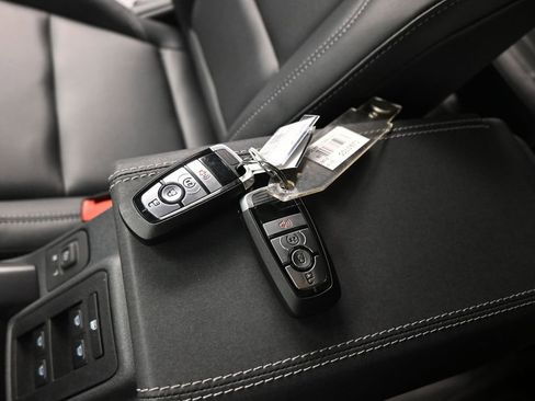 New 2026 Ford Bronco Badlands image 15