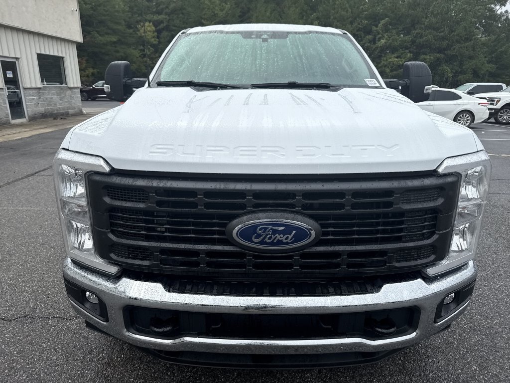 New 2026 Ford F350 XL w/ XL Driver Assist Package RWD image 2