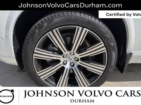 Used 2025 Volvo XC90 B5 Ultra w/ Protection Package Premier AWD/4WD image 7