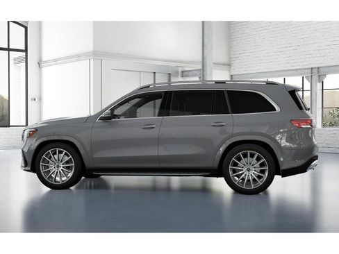 New 2026 Mercedes-Benz GLS 580 4MATIC image 33