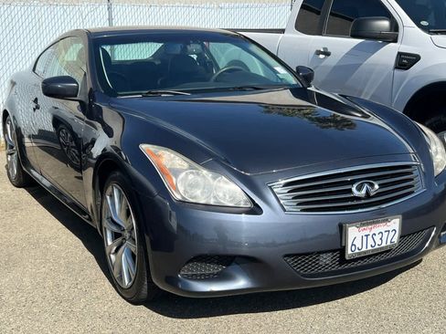 Used 2009 INFINITI G37 Sport w/ Premium Pkg RWD image 3