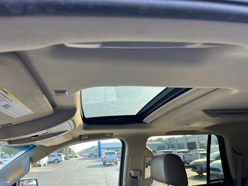 Used 2015 GMC Yukon SLT w/ Open Road Package RWD image 10
