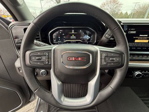 Used 2024 GMC Sierra 1500 Elevation image 16