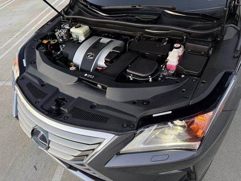 Used 2019 Lexus RX 450hL image 6