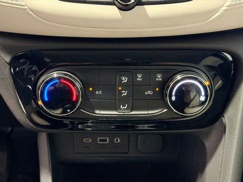 Used 2021 Buick Encore GX Preferred image 14