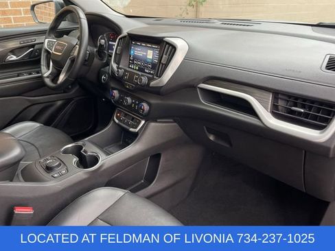 Certified 2024 GMC Terrain SLT image 27