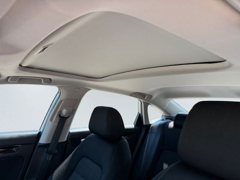 Used 2023 Honda Civic EX image 13