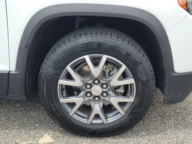 Certified 2023 GMC Acadia SLT FWD image 6