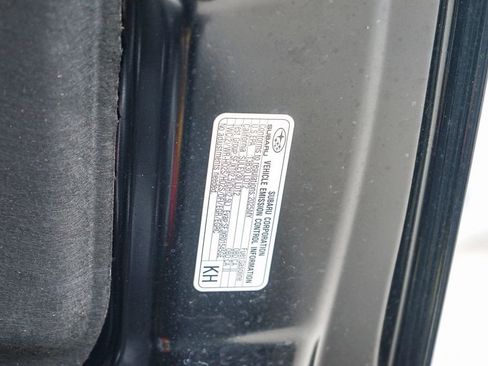 Certified 2025 Subaru Forester Touring AWD/4WD image 32