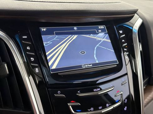 Used 2018 Cadillac Escalade Luxury RWD image 29