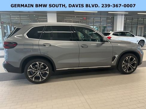 Certified 2025 BMW X5 sDrive40i w/ Climate Comfort Package image 6