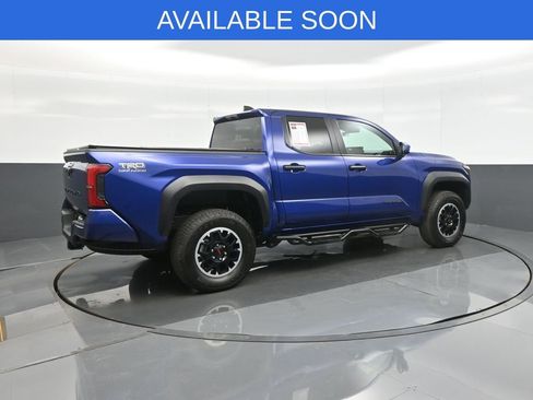 Used 2024 Toyota Tacoma TRD Off-Road AWD/4WD image 7