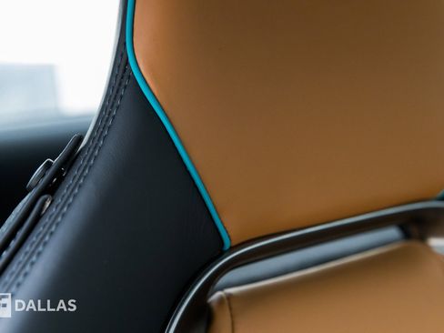 Used 2023 McLaren Artura image 35