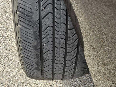 Used 2017 Honda Accord EX-L image 10