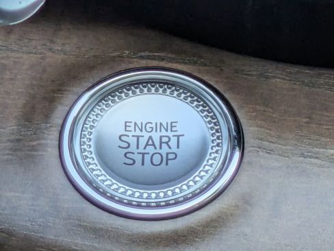 Used 2021 Genesis G80 2.5T w/ Advanced Package image 34