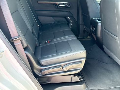 Used 2025 Chevrolet Tahoe Z71 image 13