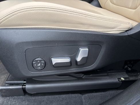 Used 2023 BMW X3 xDrive30i w/ Premium Package w/ZPA image 10