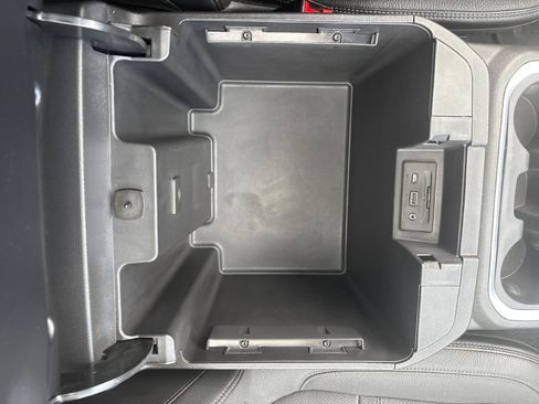 Used 2022 GMC Sierra 1500 Denali w/ Denali Reserve Package AWD/4WD image 22