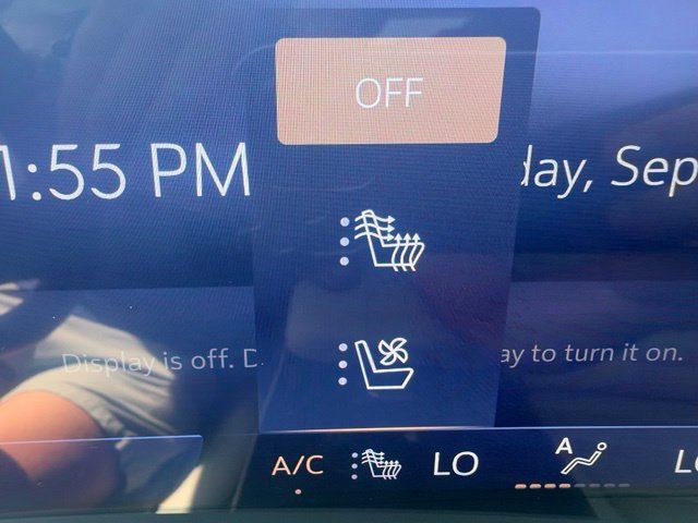 Used 2025 Buick Enclave Avenir w/ Trailering Package, 5000 lbs. FWD image 18