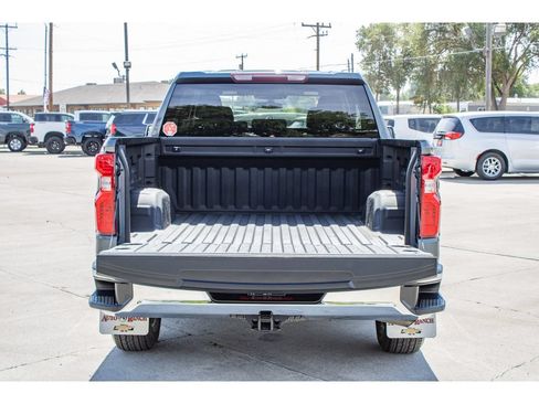 Used 2019 Chevrolet Silverado 1500 LT w/ All-Star Edition AWD/4WD image 11