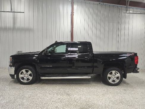 Used 2018 Chevrolet Silverado 1500 LT w/ All Star Edition AWD/4WD image 9